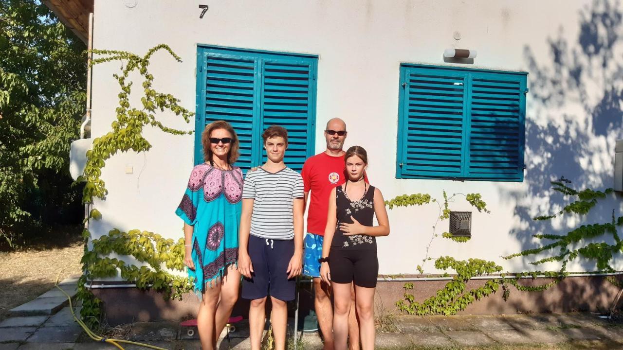 Szalakóta Ház Balatongyorok Exterior foto