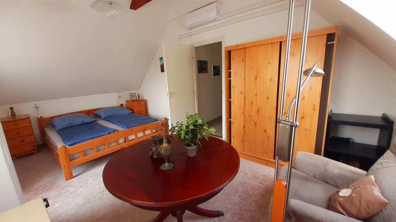 Szalakóta Ház Balatongyorok Exterior foto
